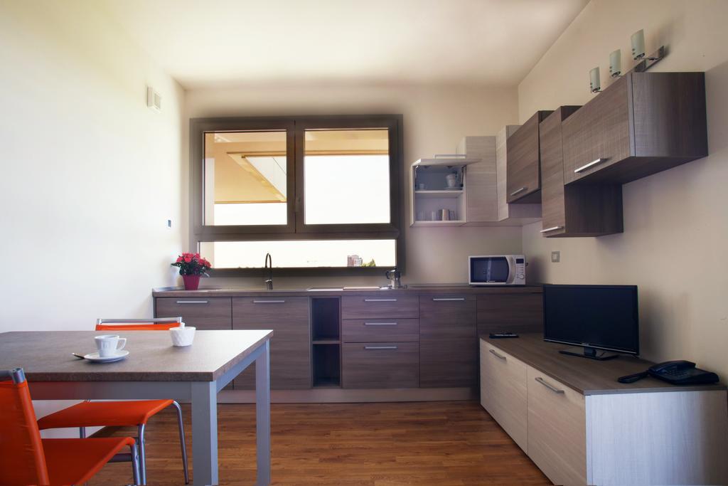 تْشيرنوسكو سول نافيلِ Residence Le Querce الغرفة الصورة